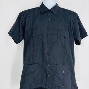 Pre-Owned Men's Guayabera Shirt Black Dual Pocket Shirt Size: L Cuban Style!